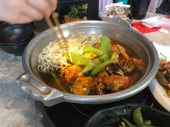 -沪小胖小龙虾(淮海中路旗舰店)