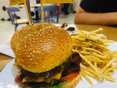 -HELLO 27 意面·沙拉·帕尼尼