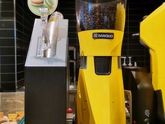 -麦当劳(中山公园龙之梦店)