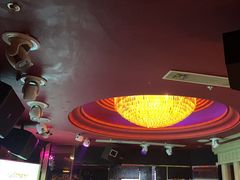 -温莎KTV(珠江路店)