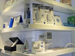 -浮光眼镜·蔡司视觉合作·数字验配中心(陆家嘴店)