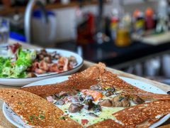 鸡蛋蘑菇熏肉荞麦可丽饼-RAC BAR(安福路店)