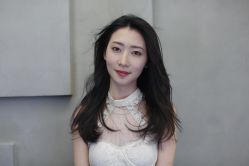 -变画·发型STUDIO