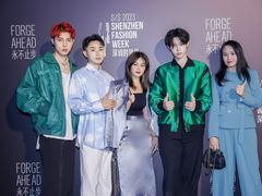 -欢乐海岸椰林沙滩-2025湾区超级灯会