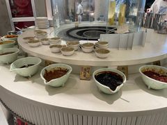 -三人行骨头王火锅(长寿店)