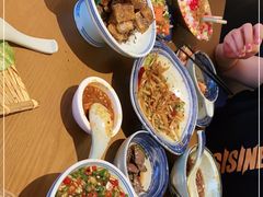 -包整·丝娃娃(一览甲秀楼风景店)