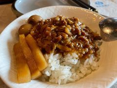 台湾卤肉饭-雷泰泰台式胡椒虾(滨江金铂湾店)