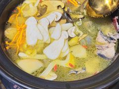 -野菌皇海景野生菌火锅(滨海大道店)