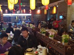 大堂-小龙坎老火锅(北京三里屯店)