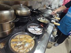 -宾朋海鲜饭庄(兴海路店)