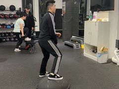 -汗水空间私教健身连锁(SM广场店)