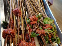 -钢管厂五区小郡肝串串香(蜀都万达店)