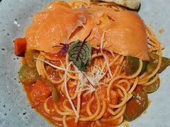 大虾烟熏三文鱼细面-榖屋house of flour(张江首店)