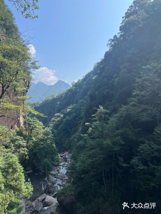 青龙大瀑布图片
