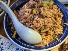 -包整·丝娃娃(一览甲秀楼风景店)