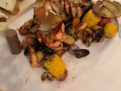 -Crab Pot Restaurant