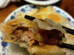 -老天桥酱肉烧饼夹肘子(天桥店)