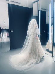 -Vera Wang婚纱礼服旗舰店