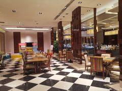 -盛宴标帜西餐厅龙虾.鲍鱼•牛排(重庆喜来登大酒店)
