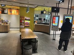 -麦当劳(普陀香溢花城店)