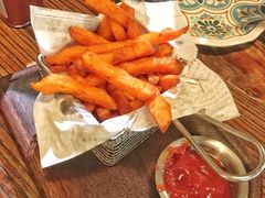 -I HOLIC艾豪丽披萨(KKone店)