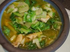 -金冠水饺园(泰山大街辅路店)