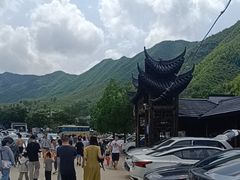 -安吉龙王山峡谷漂流