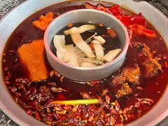 -晓宇重庆火锅(赛格国际购物中心店)