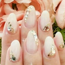 -玉颜阁塑身美肌坊
