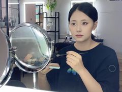 -ME觅妆·定制美妆·彩妆私教(菱角湖店)