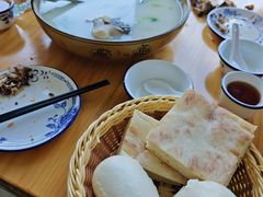 -美顺香食府鱼头老店(雪野湖店)