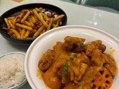 -刘胖子家常菜·蹄花焖藕(江汉路总店)