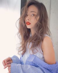 -AYO SALON