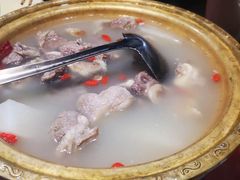 -窄巷子陕菜馆·地道陕西菜(粉巷店)