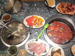 -阪尚皇·原切牛排·烤肉火锅自助(北京路店)