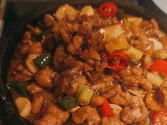 -九锅一堂酸菜鱼(石家庄先天下店)
