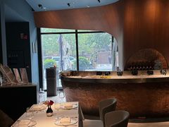 -Oyster Talks 四度蚝法餐厅