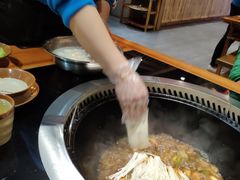 -锅来乐地锅鸡(安亭店)
