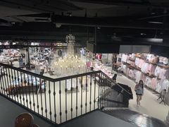-ONE MOMENT(北京朝外店)