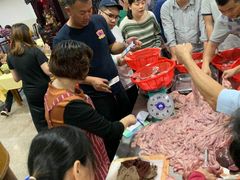 -标记美食新鲜猪杂(兴南大道店)