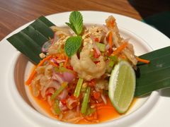 柠檬酸辣无骨凤爪-帕蓝·暹罗料理(曲阳店)