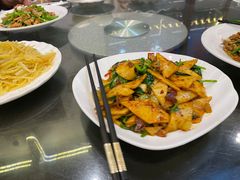 -瑞丰园庭院餐厅·白族传统家常菜