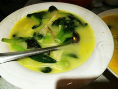-眷江南之小蓝鲸(王府大街店)