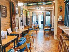 -西关84·History·Art·Cafe