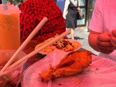 -艾力江和田馕坑烤肉店