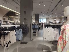 -H&M(来又来时尚购物广场店)