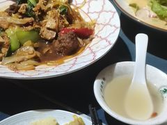 -伊带伊路新疆美食府(呼家楼店)