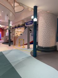 -奈尔宝家庭中心·亲子餐厅(苏州大悦城店)