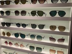 -目艮眼镜SHOWROOM(品牌集合店)