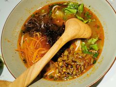 -百春原湖南牛肉粉(百联世纪店)